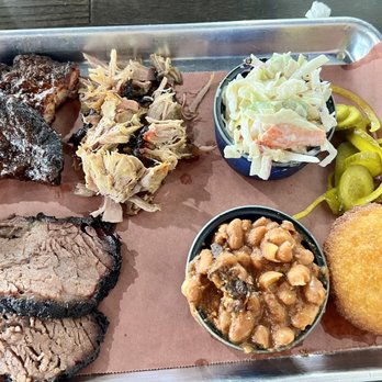 Creekside BBQ - Brisket, Pulled Pork and Rib Tips with coleslaw and beans! - Barbeque Near Me - Vancouver, Washington