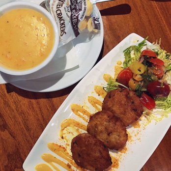 Phillips Seafood - Seafood Near Me - Baltimore, Maryland