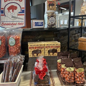 Platter's Chocolate Factory - Ice Cream & Frozen Yogurt Near Me - North Tonawanda, New York Platter's Chocolate Factory - Ice Cream & Frozen Yogurt Near Me - North Tonawanda, New York