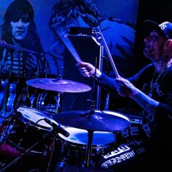 Lefty's Live Music