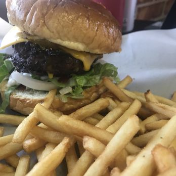 Retro Burger - Burgers Near Me - Crestwood, Illinois