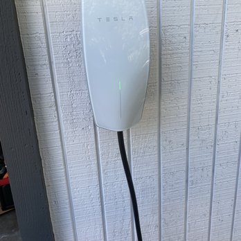 Level Up Electric - EV Charger - Electricians Near Me Level Up Electric - EV Charger - Electricians Near Me