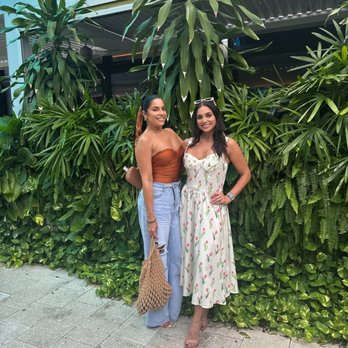 Le Jardinier - Sister/Sister - French Near Me - Miami, Florida Le Jardinier - Sister/Sister - French Near Me - Miami, Florida