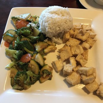 Saigon Kitchen - Tofu with mixed veggies - Vietnamese Near Me - Tifton, Georgia Saigon Kitchen - Tofu with mixed veggies - Vietnamese Near Me - Tifton, Georgia