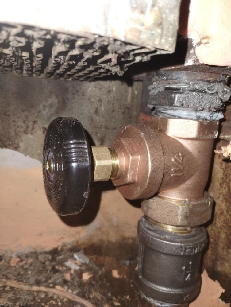 Slide of IDE Piping and Heating