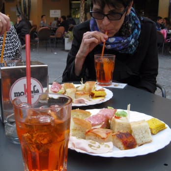 Gina's Italy - Afternoon spuntino in Alba - Travel Services Near Me Gina's Italy - Afternoon spuntino in Alba - Travel Services Near Me