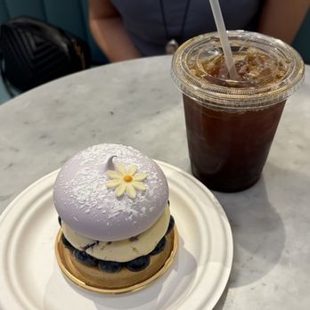 Dominique Ansel Marche - Blueberry Lemon Pavlova Tart - French Near Me - Las Vegas, Nevada