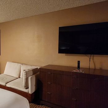 Excalibur Hotel - Sitting area. - Hotels Near Me - Las Vegas, Nevada Excalibur Hotel - Sitting area. - Hotels Near Me - Las Vegas, Nevada