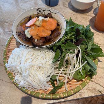 Ngon - bun cha ha noi - Vietnamese Near Me - Garden Grove, California Ngon - bun cha ha noi - Vietnamese Near Me - Garden Grove, California