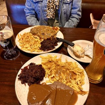 Das Stein Haus - Sauerbraten and Jaeger Schnitzel - Pubs Near Me - Spokane, Washington Das Stein Haus - Sauerbraten and Jaeger Schnitzel - Pubs Near Me - Spokane, Washington