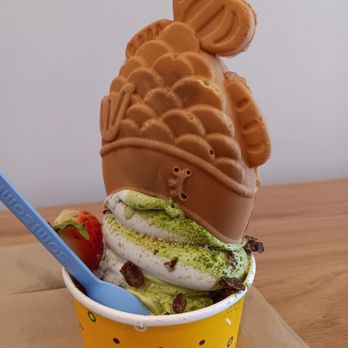 Somisomi - Matcha Horchata swirl upside down ahboong - Desserts Near Me - Sacramento, California Somisomi - Matcha Horchata swirl upside down ahboong - Desserts Near Me - Sacramento, California