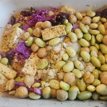 Everytable - Tofu based bowl with lots of goodness (all the beans, olives, cabbage, curry sauce and couscous ) - Salad Near Me - Compton, California