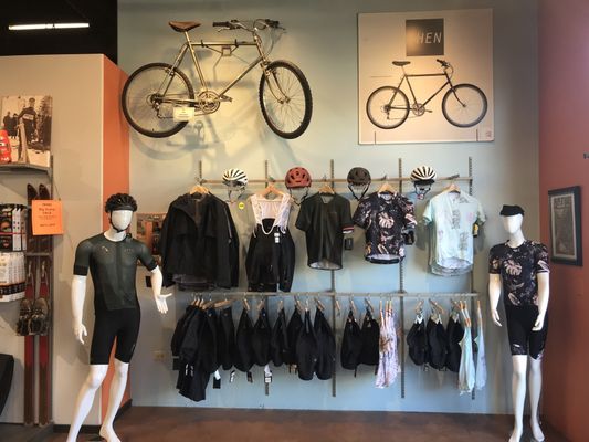 KIND BIKES AND SKIS - 50 Photos \u0026 27 