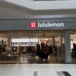 Exterior photo of Lululemon - Austin, Texas Exterior photo of Lululemon - Austin, Texas