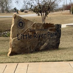 Tom Strouhal Little River Park - Entrance