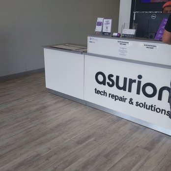 uBreakiFix by Asurion - This was painful to watch as Ki continued to pitch the warranty but Ki was being a good salesman - Mobile Phone Repair Near Me - Chandler, Arizona