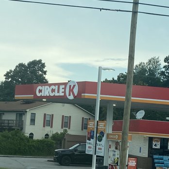 Circle K - a car at a gas station - Gas Stations Near Me - Louisville, Kentucky