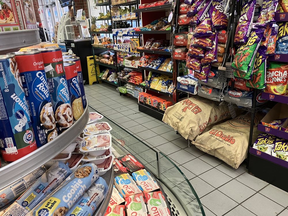 FOODSMART Updated October 2024 218 Photos & 36 Reviews 3415 W