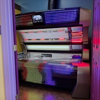 Baja Beach Wellness - P9 Hybrid Tanning and Red Light Therapy - Tanning Near Me - Wyomissing, Pennsylvania Baja Beach Wellness - P9 Hybrid Tanning and Red Light Therapy - Tanning Near Me - Wyomissing, Pennsylvania