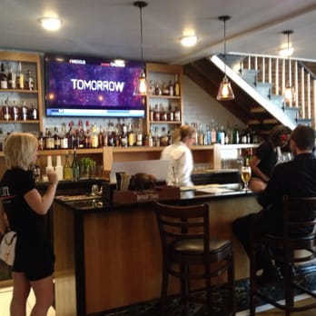 Bourbon On Main - The bar - Cocktail Bars Near Me - Frankfort, Kentucky