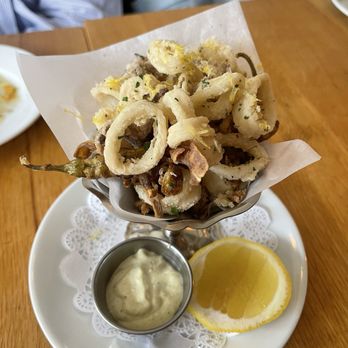 Marée - Crispy squid with fennel and guindilla peppers - Modern European Near Me - Portland, Oregon