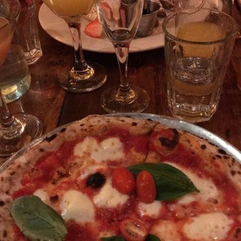 Carroll Place - Margherita Pizza - Italian Near Me - New York, New York Carroll Place - Margherita Pizza - Italian Near Me - New York, New York