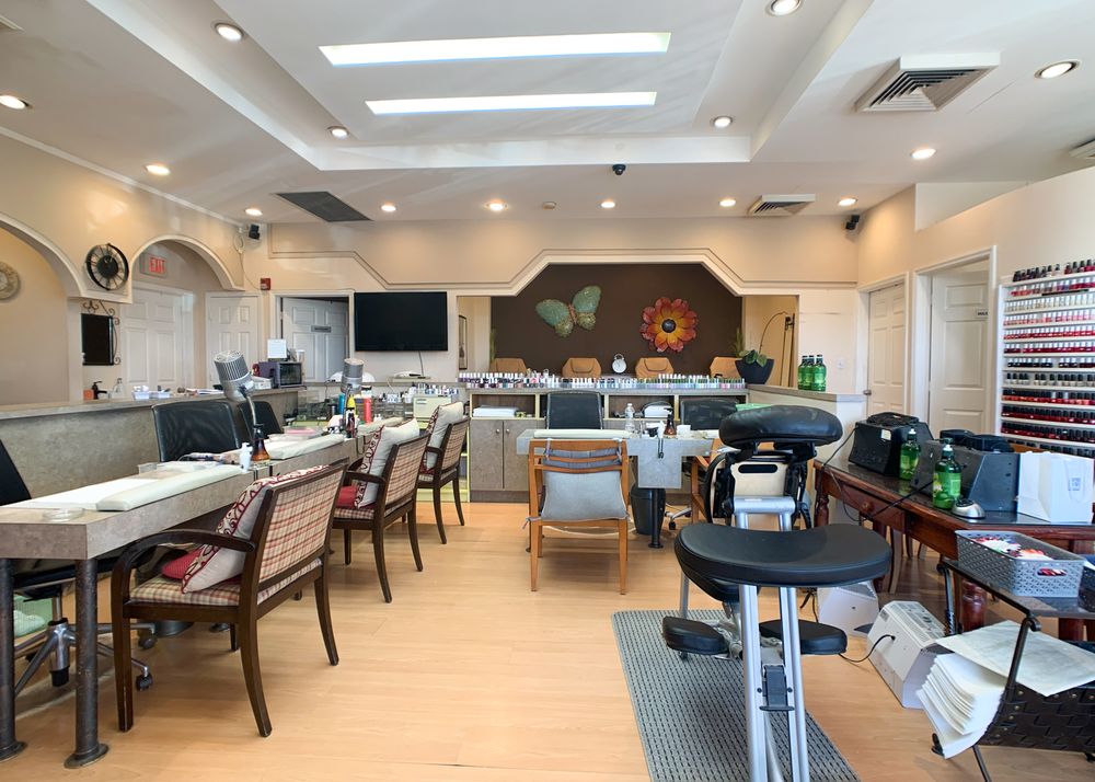 MADISON HILL NAILS 19 Photos & 42 Reviews 349 Main St, Madison, New Jersey Nail Salons