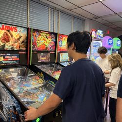 Century Lanes - Pinball arcade