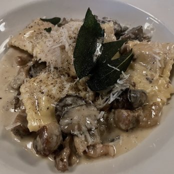 Amaro Bistro - Ravioli di Zucca 5/5 love all the mushrooms and Pancetta! & sage - Italian Near Me - Bothell, Washington