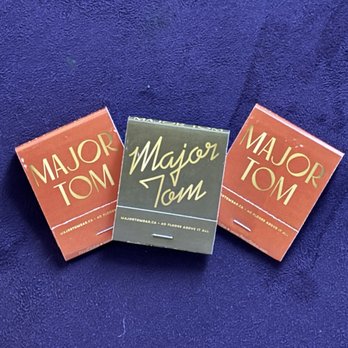 Major Tom - Bars Near Me - Calgary, Alberta