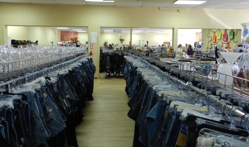 GOODWILL REDWOOD EMPIRE Updated October 2024 27 Reviews 3535 Industrial Dr, Santa Rosa