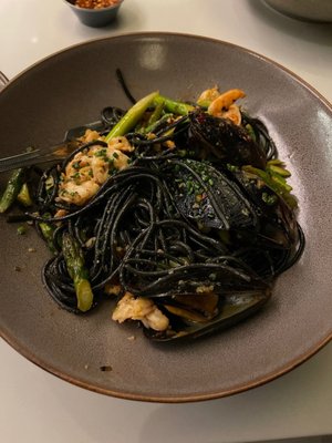 Tavola by null