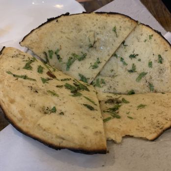 Maruti Indian Restaurant - Gluten-free garlic naan - Vegetarian Near Me - Portland, Oregon