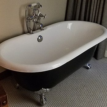 Oceanpoint Ranch - Good old-fashioned soaking tub. - Hotels Near Me - Cambria, California Oceanpoint Ranch - Good old-fashioned soaking tub. - Hotels Near Me - Cambria, California