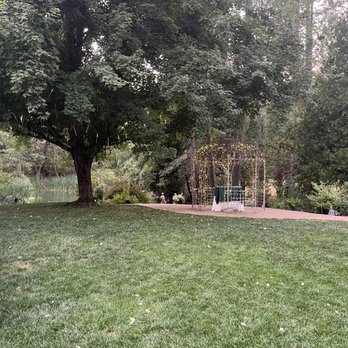 Silverthorn Meadows - Gazebo - Venues & Event Spaces Near Me - Camino, California