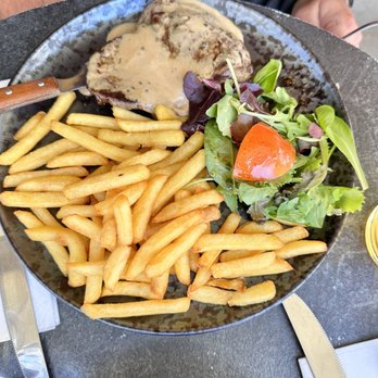 Plat du Jour - Beef - Recording & Rehearsal Studios Near Me - Paris, 75