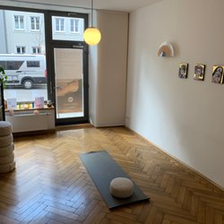 Rachana Wolff - Yoga Treatmentroom MunichMunich