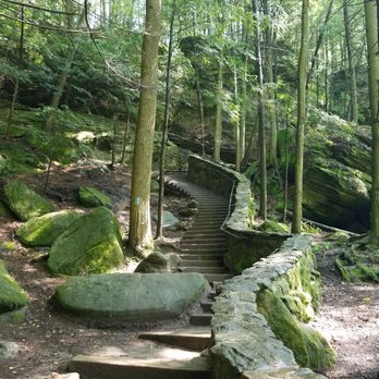 Hocking Hills State Park - Somewhere on the trail to Old Man's Cave - Hiking Near Me - Logan, Ohio