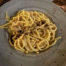 Bucatini carbonara Bucatini carbonara