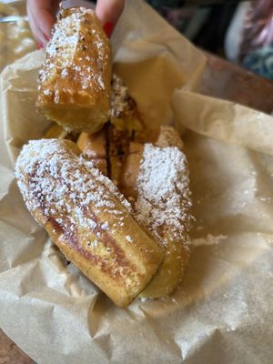 Great Oaks Tavern by null