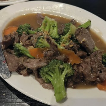 Panvimarn Thai Cuisine - Beef Broccoli - Thai Near Me - Long Beach, California