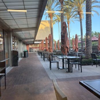 Everyday Eatery - Outdoor seating - Cafes Near Me - Irvine, California