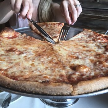 Ciro's Ristorante Italiano - Cheese pizza - Italian Near Me - Monroe Township, New Jersey