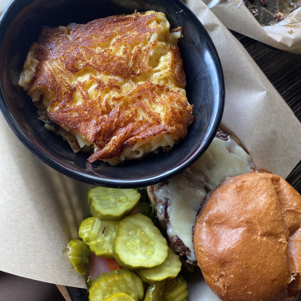 Everett's - American Near Me - Omaha, Nebraska Everett's - American Near Me - Omaha, Nebraska