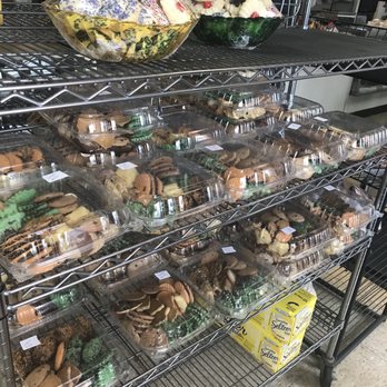 Vesuvio Bakery - Bakeries Near Me - North Riverside, Illinois