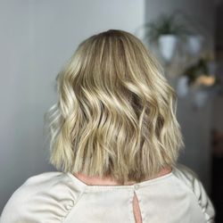 Bombshell Uptown
