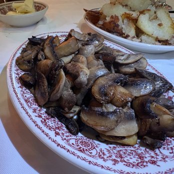 Sparks Steak House - Sauted Mushrooms - Steakhouses Near Me - New York, New York Sparks Steak House - Sauted Mushrooms - Steakhouses Near Me - New York, New York