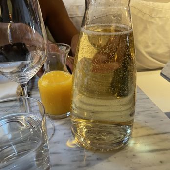 Lyle's - Bottomless mimosas with orange juice - Breakfast & Brunch Near Me - Washington, DC, District of Columbia
