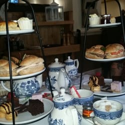 The Victoria Hotel - Afternoon tea at the Victoria Hotel Chadderton...Amazing