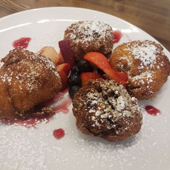 Maple and Cream Restaurant - Canelas - Breakfast & Brunch Near Me - Plantation, Florida Maple and Cream Restaurant - Canelas - Breakfast & Brunch Near Me - Plantation, Florida